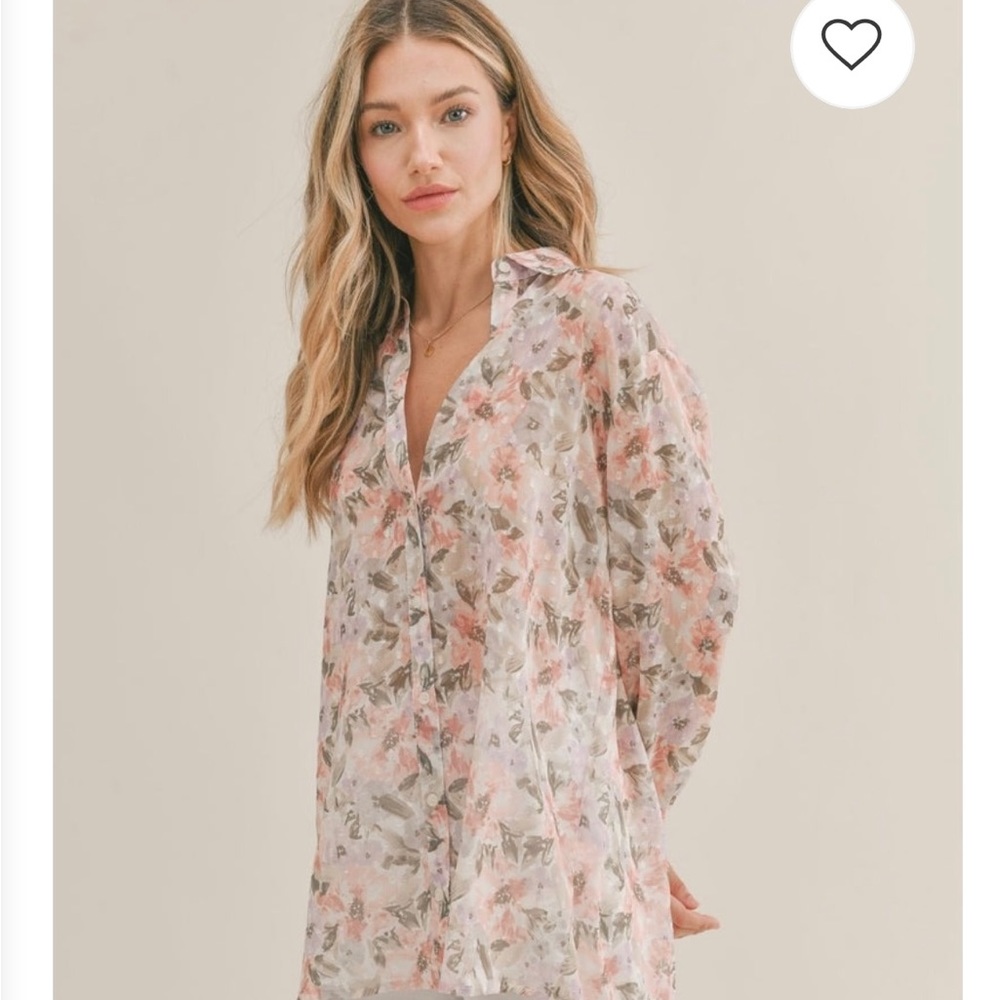 Sadie & Sage button down top